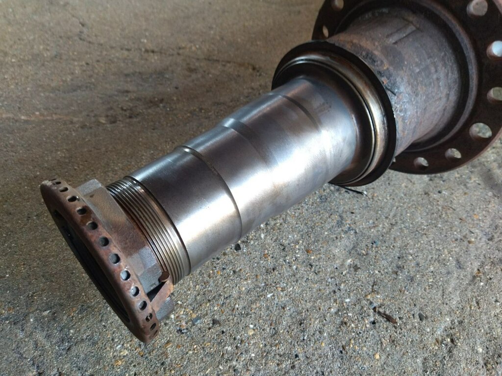 корпус среднего моста RD20-145 б/у - 4